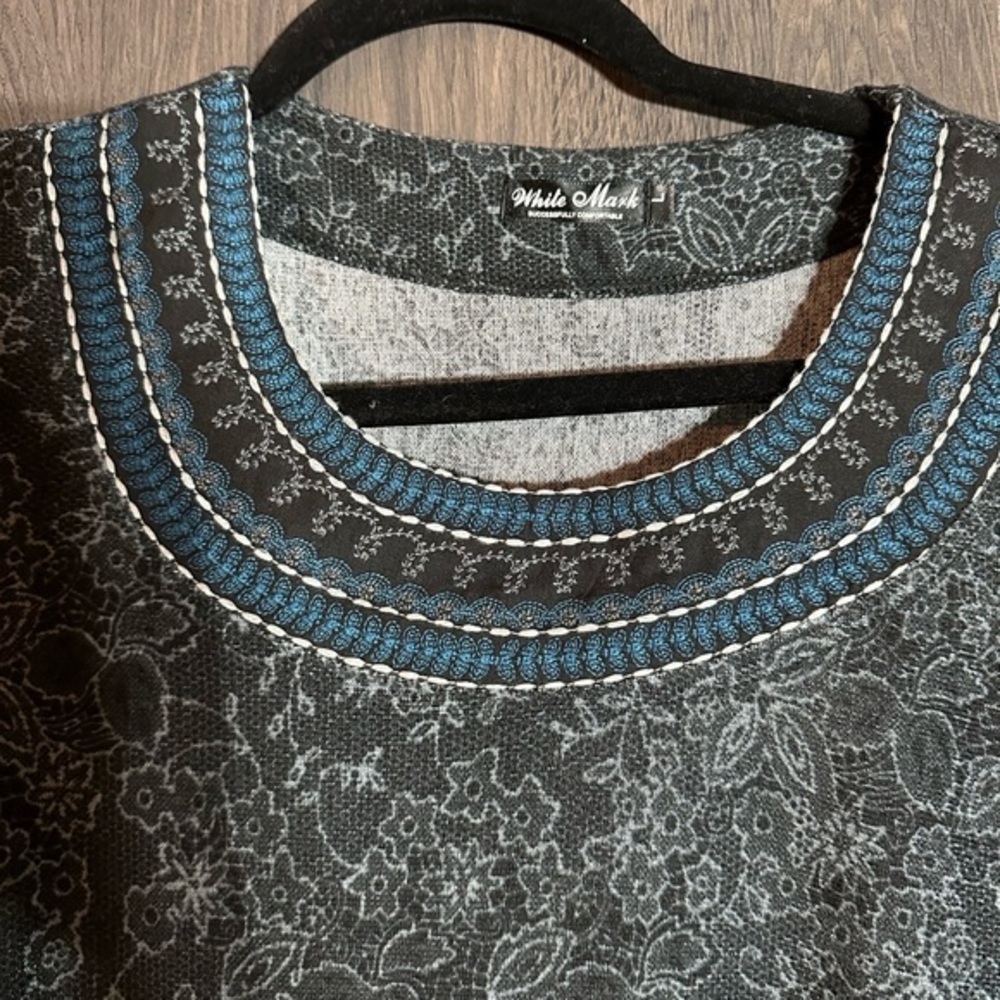 Dress worn‎ very little but cute with boots for fall